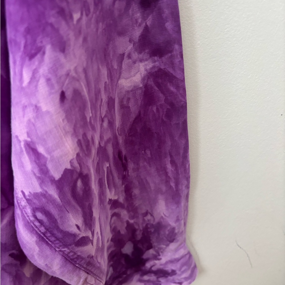 Kiwi Purple Casual Button Down Shirt with Tie-Dye Design - Picture 3 of 16